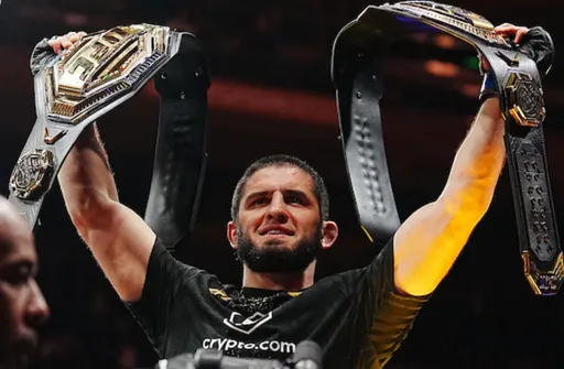 Глава Дагестана Меликов 25 ноября встретится с чемпионом UFC Махачевым
