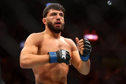 Царукян раскрыл причину отказа UFC в титульном бою: кто-то был более известен