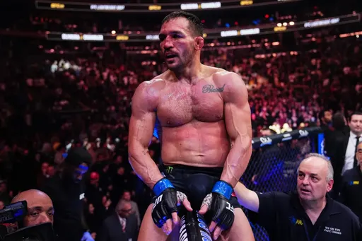 Чендлер: хочу сломать Макгрегора на турнире UFC в Белом доме