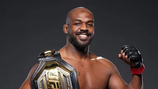 Более 20 тысяч человек подписали петицию о лишении Джонса титула UFC