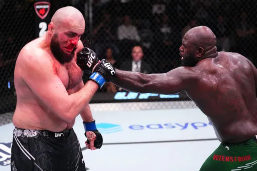 Зарплаты участников турнира UFC Vegas 87: Нурмагомедов и Мокаев заработали по 52 500 долларов