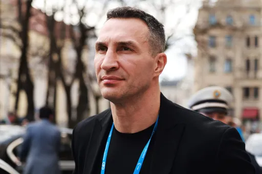 Бывший тренер Усика заявил, что Кличко хочет вернуться на ринг ради реванша с Фьюри