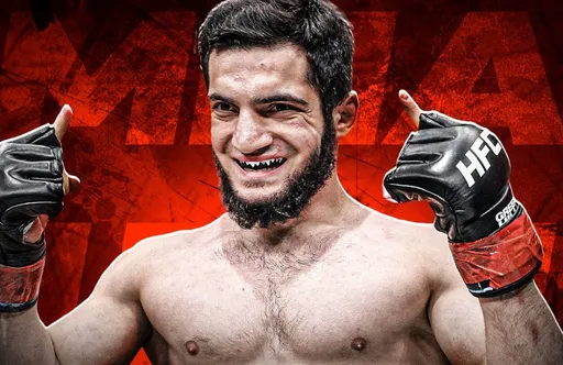 Боец поп-ММА Зайналов выпал с 10-го этажа в Ростове-на-Дону