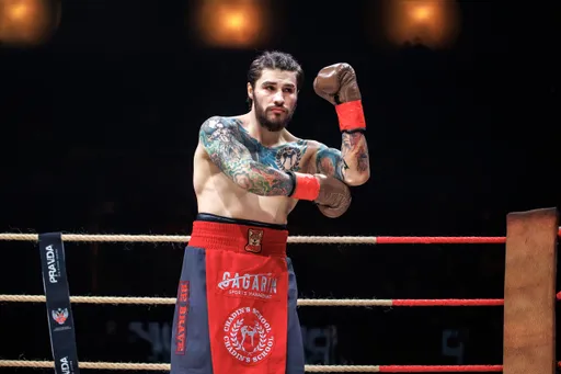 Россиянин Туйнов нокаутировал американца Мууна и стал чемпионом Pravda Boxing