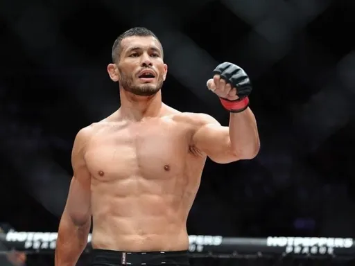 Официально анонсировали следующий бой Мурадова в UFC