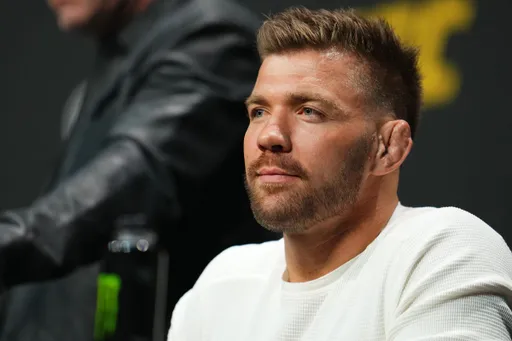 Аспиналл: считаю, что в данный момент самым интересным бойцом UFC является Дю Плесси