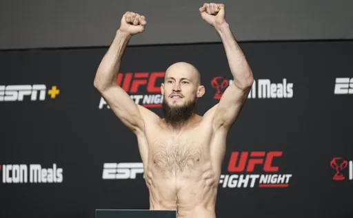 Россиянин Фахретдинов нокаутировал шведа Густафссона на турнире UFC Fight Night 258
