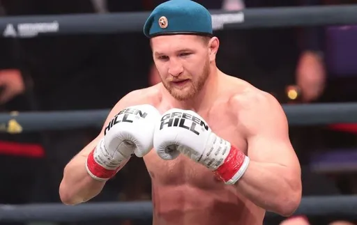 В семье чемпиона AMC Fight Nights Минеева родилась дочь Вера