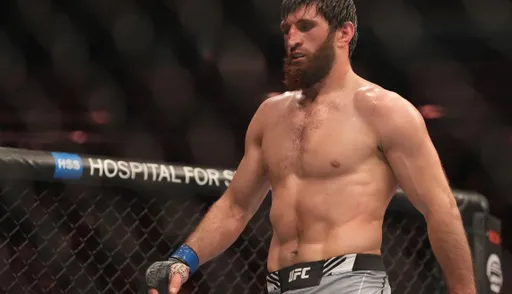 Анкалаев: сделаю все, чтобы завоевать пояс UFC, не давая судьям возможности принимать решения
