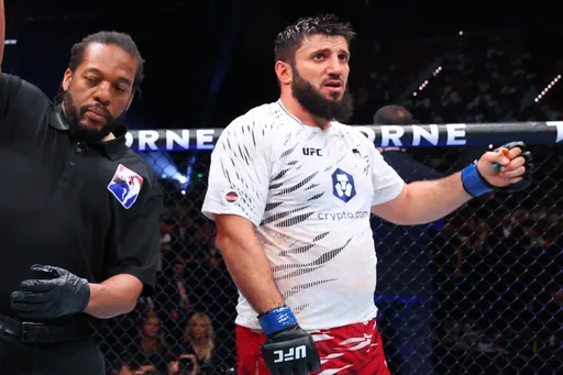 Бой Куниева и Форчуна может состояться 27 июня на турнире UFC в Баку