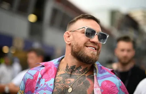 Чемпион WBA Бивол: Макгрегор – свой парень с района