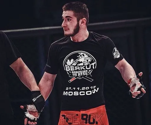 Бадаев: с удовольствием подпишем Сулумова, если он станет чемпионом AMC Fight Nights