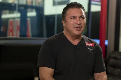 Тренер Махачева: UFC захочет устроить реванш с Царукяном, но Гейджи и Оливейра впереди в очереди