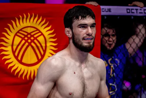 Боец из Кыргызстана Магомедов получил контракт с UFC после победы на Dana White's Contender Series