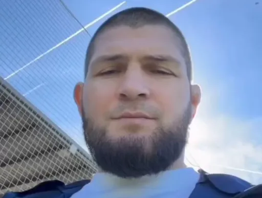 Член Зала славы UFC Хабиб посетил тренировку «Реала»