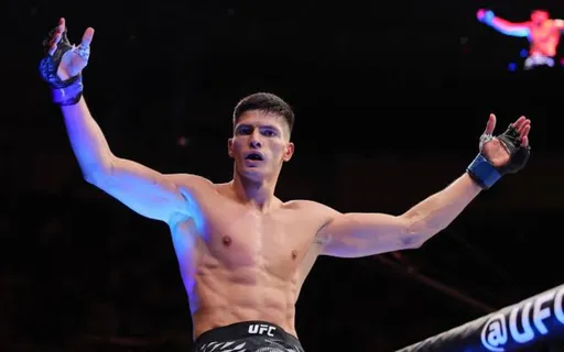 Бой Дулатова и Турмана на турнире UFC в Абу-Даби официально отменен