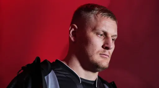 Бывший претендент на титул UFC Павлович заявил, что не намерен переезжать в США