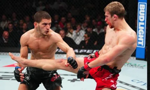 Аллен не согласен с тем, что Евлоев победил его на UFC 297