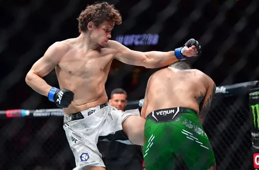 Менеджер Копылова: Рома еще наведет шороху в среднем весе UFC