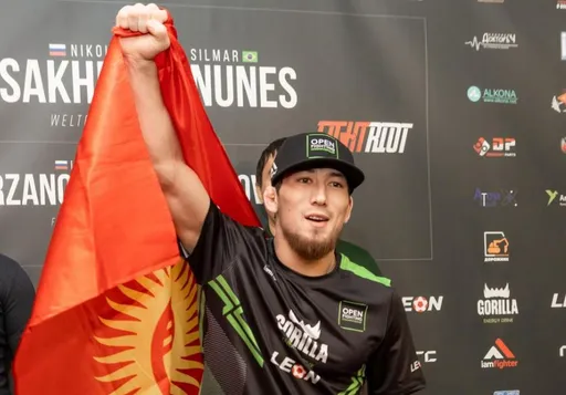 Чемпион Open FC Нурматов подписал контракт с UFC
