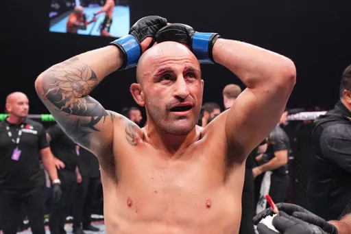 Волкановски назвал лучших бойцов UFC за всю историю