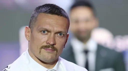 Усик: Мухаммед Али победил бы меня раздельным решением