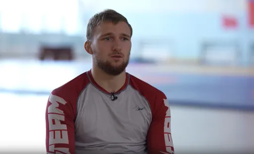 Никита Михайлов рассказал, чем чемпион Bellator Эблин опасен для Токова