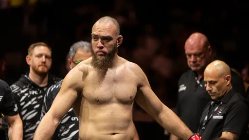 Торосян оценил рекорд Вальтера Уокера в UFC