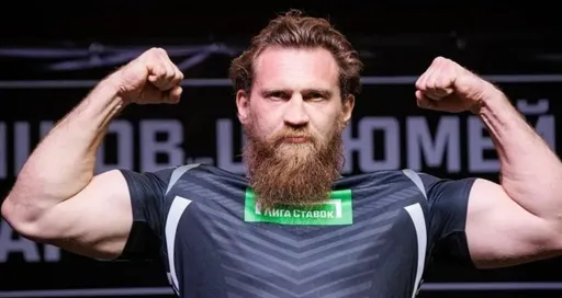 Появилось видео нокаута Кудряшова на турнире по кулачным боям IBA Bare Knuckle 5