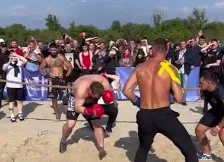 Появилось видео, как боец Top Dog «Север» нокаутировал Дацика