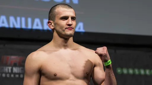 Туменов рассказал, заслуженно ли Чимаев находится в топ-5 полусредневесов UFC