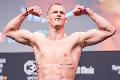 Гэрри победил Пейджа в рамках UFC 303 в Лас-Вегасе