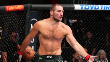 Уиттакер: UFC не нравится Стрикленд как чемпион, поэтому они не хотят его реванш с Дю Плесси