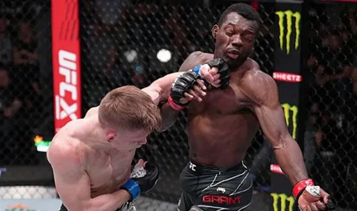 Бой Сергей Хандожко – Мунир Лаззез состоится на UFC 280 в Абу-Даби