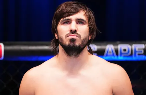 Дрозд: Вахитов не собирается возвращаться в UFC, он подписал большой контракт с Glory