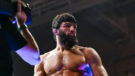 Царукян победил Байдулаева удушающим приемом на турнире ACBJJ 20