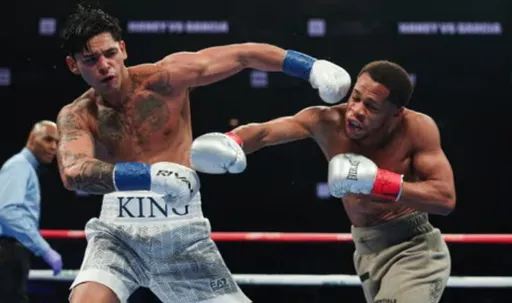 Девин Хейни останется чемпионом WBC, несмотря на поражение от Райана Гарсии