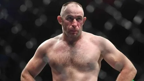 Олейник подерется с экс-бойцом UFC Томпсоном 26 мая в Москве
