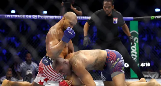 Хилл отреагировал на жалобы Перейры после поражения от Гана на турнире UFC в Белом доме
