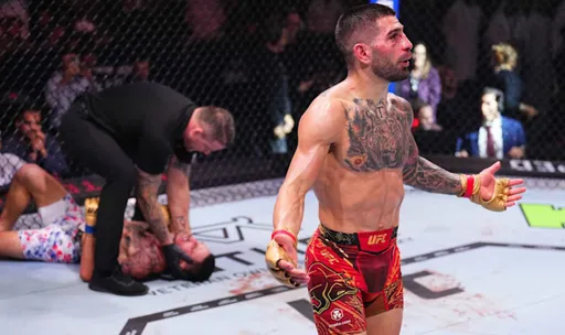 Чемпион UFC Топурия остался недоволен бонусом за победу над Холлоуэем