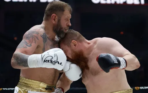 Александр Емельяненко ответил на вопрос о возможной трилогии с Дациком
