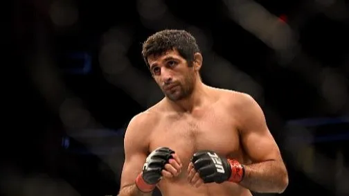 Дариуш впервые высказался о поражении от Оливейры на UFC 289