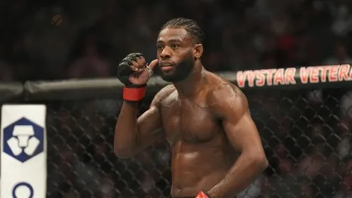 Стерлинг первым в истории легчайшего веса UFC выиграл девять боев подряд