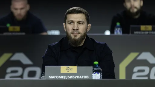 Бибулатов не исключили проведение второго боя между Резниковым и Гаджиевым
