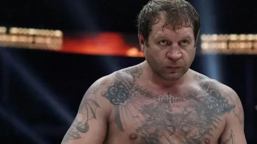 «С братом на стиле». Александр Емельяненко показал архивное фото с Федором