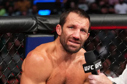 Экс-чемпион UFC Люк Рокхолд и Майк Перри проведут бой 29 апреля на турнире BKFC 41