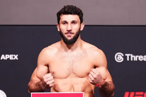 Гаджиев объяснил, когда Бекоева могут уволить из UFC