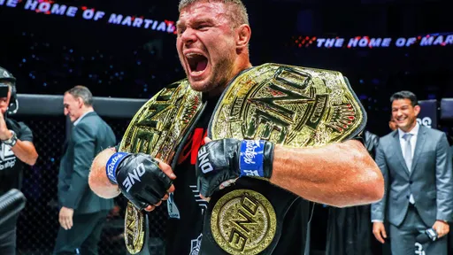 Глава One Championship: Малыхин победит Джонса и всех других тяжеловесов UFC