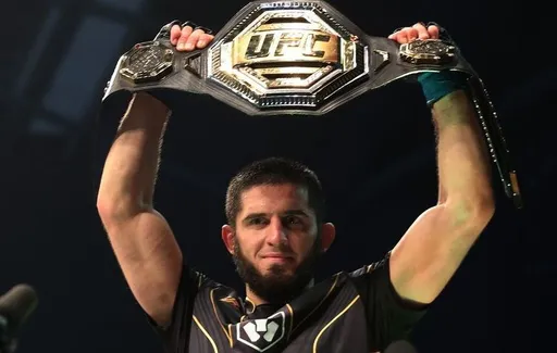 Гаджиев: Махачев может стать чемпионом UFC в двух дивизионах