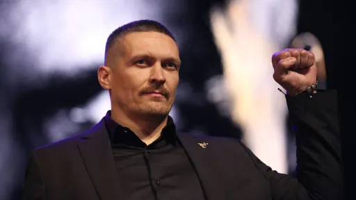 Усик: наследие Ломаченко будет жить еще много-много лет